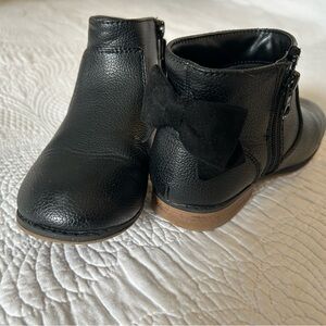 Cat & Jack Black Kids Boots